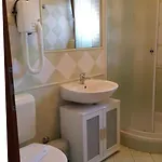 Apartamento Linet 7- By Interhome