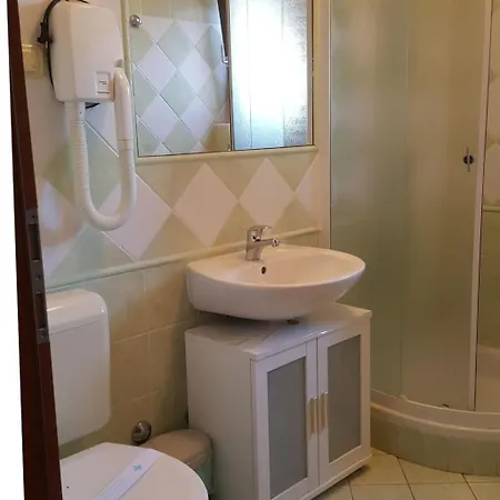 Apartman Linet 7- By Interhome