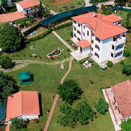 Linet 7- By Interhome Apartman *