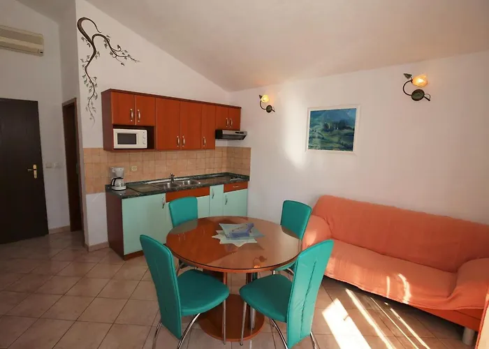 Linet 7- By Interhome Apartman *