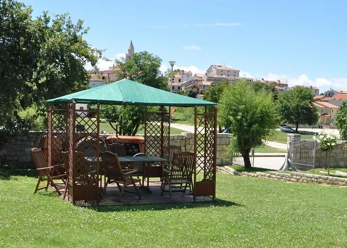 Linet 7- By Interhome Apartman